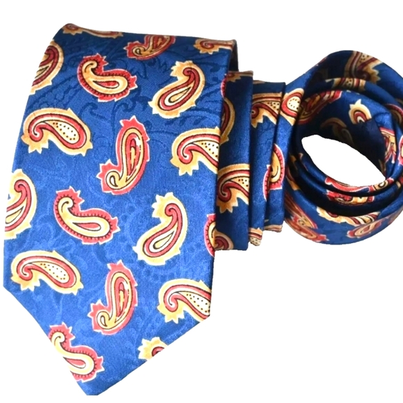 💙CHANEL Men's Silk Necktie-Authentic - Picture 1 of 6